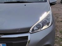 Usata Peugeot 208 Active 102 CV (75 kW) 2019 Grigio Utilitaria