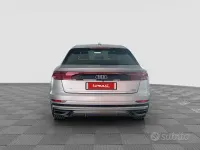Usata Audi Q8 Sport 286 CV (210 kW) 2020 Grigio SUV