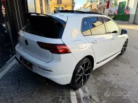 Usata VW Golf VIII R 320 CV (235 kW) 2021 Bianco Berlina