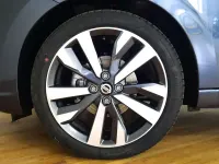 Usata Nissan Micra Tekna 125 CV (91 kW) 2022 Gray Utilitaria