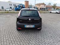 Usata Fiat Punto Evo Dynamic 69 CV (50 kW) 2009 Nero Utilitaria