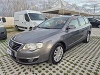 Usata VW Passat Highline 140 CV (102 kW) 2006 Grigio Station wagon