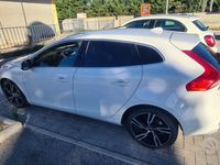 Usata Volvo V40 R-Design 120 CV (88 kW) 2017 Bianco Station wagon