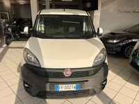 Usata Fiat Doblò Easy 105 CV (77 kW) 2016 Bianco Monovolume