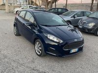 Usata Ford Fiesta Titanium 75 CV (55 kW) 2013 Blu Utilitaria