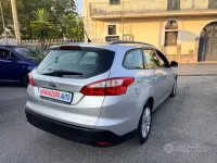 Usata Ford Focus Titanium 95 CV (69 kW) 2012 Grigio Station wagon