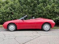 Usata Alfa Romeo Spider 144 CV (105 kW) 1996 Rosso Cabrio