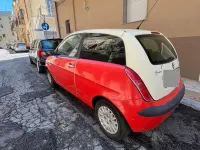 Usata Lancia Ypsilon 69 CV (50 kW) 2006 Arancione Utilitaria