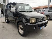 Usata Suzuki Jimny 80 CV (58 kW) 1999 Nero SUV