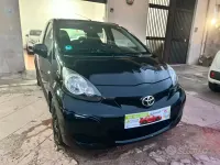 Usata Toyota Aygo 68 CV (50 kW) 2012 Nero Utilitaria