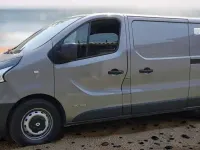 Usata Renault Trafic 140 CV (102 kW) 2016 Grigio Monovolume