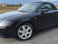 Usata Audi TT Roadster 179 CV (131 kW) 2001 Nero Cabrio