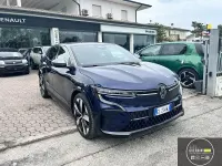 Usata Renault Megane E-Tech Techno 160 kW (218 CV) 2023 Blu Utilitaria