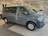 Usata VW Caravelle Trendline 110 CV (80 kW) 2023 Grigio Furgone