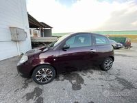Usata Lancia Ypsilon 60 CV (44 kW) 2009 Viola Utilitaria