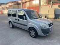 Usata Fiat Doblò 85 CV (62 kW) 2008 Grigio Monovolume