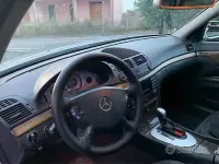 Usata Mercedes E270 177 CV (130 kW) 2003 Grigio Berlina