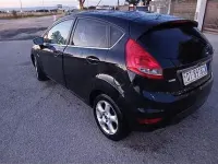 Usata Ford Fiesta 68 CV (50 kW) 2009 Nero Berlina