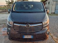 Usata Opel Vivaro 120 CV (88 kW) 2017 Nero Monovolume