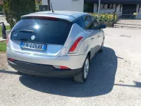 Usata Lancia Delta 120 CV (88 kW) 2011 Utilitaria