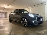 Usata Mini John Cooper Works 192 CV (141 kW) 2018 Grigio Utilitaria