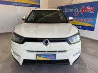 Usata Ssangyong (KGM) Tivoli 116 CV (85 kW) 2016 Bianco SUV