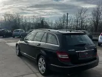 Usata Mercedes C220 Avantgarde 170 CV (125 kW) 2009 Nero Berlina