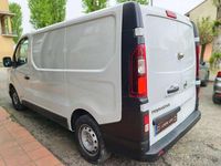 Usata Nissan Primastar 110 CV (80 kW) 2023 Bianco Monovolume