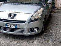 Usata Peugeot 5008 110 CV (80 kW) 2011 Grigio Monovolume
