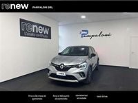 Usata Renault Captur Intens 101 CV (74 kW) 2023 Grigio chiaro SUV
