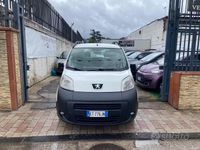 Usata Peugeot Bipper 75 CV (55 kW) 2014 Bianco Monovolume