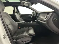 Usata Volvo XC60 Plus 349 CV (256 kW) 2025 Bianco SUV