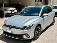 Usata VW Golf VII 116 CV (85 kW) 2021 Grigio Utilitaria