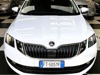 Usata Skoda Octavia Executive 116 CV (85 kW) 2018 Candy white Station wagon