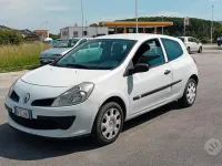 Usata Renault Clio II 85 CV (62 kW) 2007 Bianco Furgone