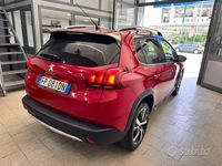 Usata Peugeot 2008 100 CV (73 kW) 2018 Rosso SUV