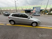 Usata Alfa Romeo 1900 116 CV (85 kW) 2004 Grigio Berlina