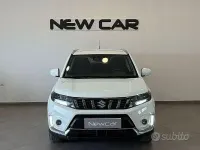 Usata Suzuki Vitara 129 CV (94 kW) 2023 Bianco SUV