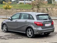 Usata Mercedes B220 Premium 177 CV (130 kW) 2016 Grigio Utilitaria