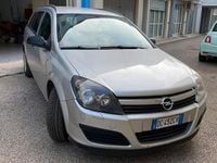 Usata Opel Astra 90 CV (66 kW) 2006 Grigio Station wagon