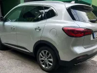 Usata MG HS Comfort 162 CV (119 kW) 2023 Grigio SUV