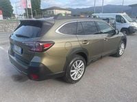Usata Subaru Outback 4dventure 169 CV (124 kW) 2021 Verde Station wagon