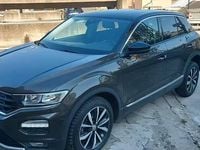 Usata VW T-Roc Advance 115 CV (84 kW) 2019 Grigio SUV