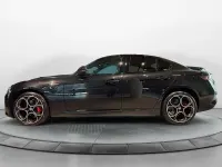 Nuova Alfa Romeo Giulia Veloce 209 CV (153 kW) 2026 Nero Berlina