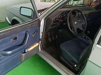 Usata BMW 518 Efficient Dynamics 90 CV (66 kW) 1982 Argento Berlina