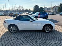Usata Mazda MX5 Exclusive-Line 132 CV (97 kW) 2025 Bianco Cabrio