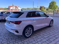 Usado Audi A3 Advanced 150 CV (110 kW) 2022 Blanco Berlina