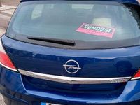 Usata Opel Astra 60 CV (44 kW) 2005 Blu Berlina