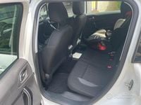 Usata Peugeot 2008 Active 110 CV (80 kW) 2019 Bianco SUV