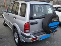 Usata Suzuki Vitara 109 CV (80 kW) 2004 Grigio Station wagon